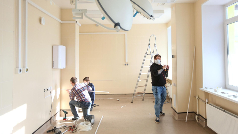 Поликлинику в ЖК "Пригород Лесное" в Подмосковье построят до конца года