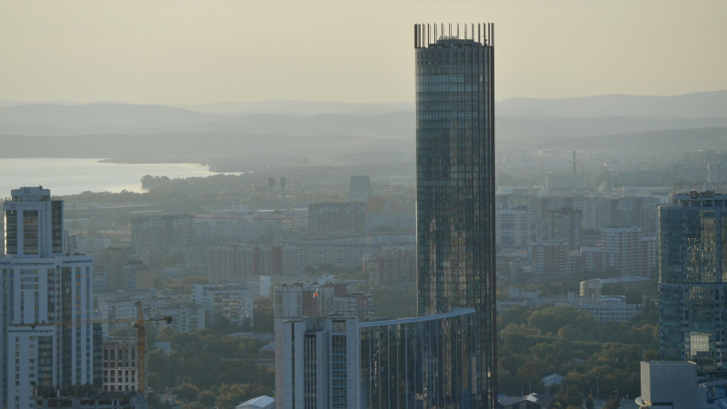 Эксперты назвали регионы России, где строят самые высокие дома